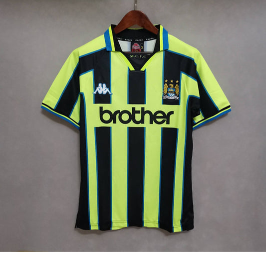 Manchester City 1998/1999 away retro